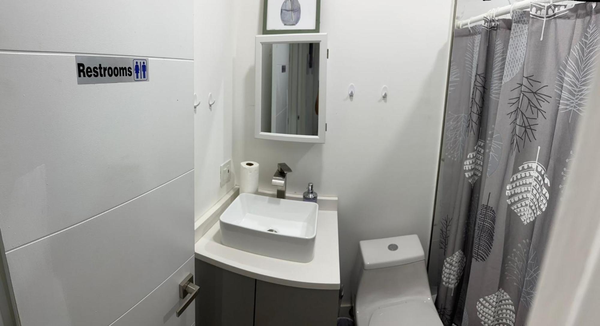 104 Mixed Shared Rooms Central, Friendly, Affordable Miami Exterior foto